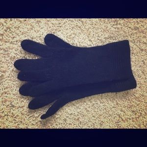 Black cashmere gloves